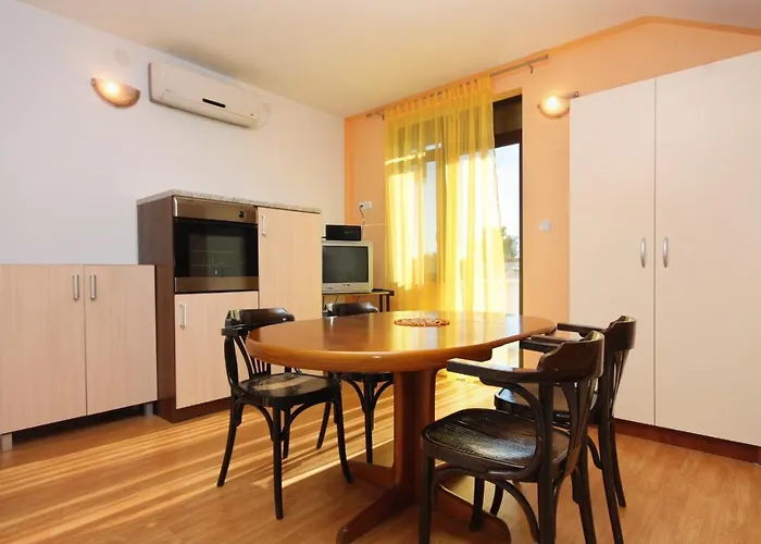 Apartman Apartments With A Parking Space Bibinje, Zadar - 5741 *